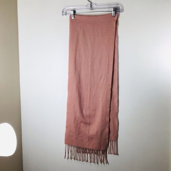 Cejon pink fringe scarf - Picture 6 of 9